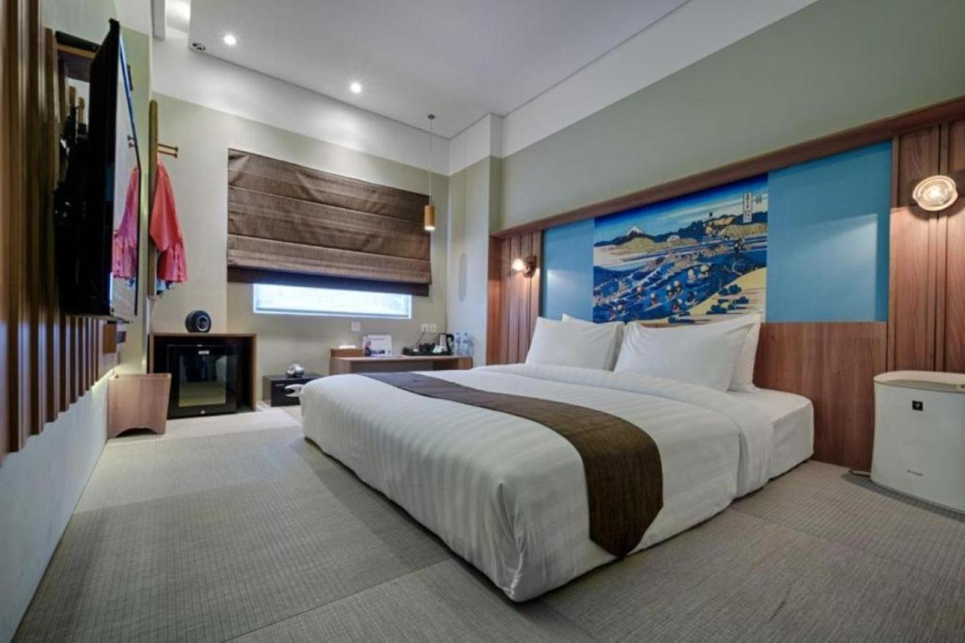 Kuretakeso Kemang Hotel Jacarta Exterior foto